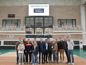 TOSTAIN & LAFFINEUR célèbre l’esprit d’équipe avec le Tourcoing Lille Métropole Volley-Ball
