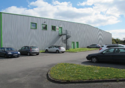 Location commerce Halluin 