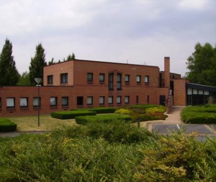 JULES PREND EN LOCATION 1 500 m2 au PARK PLAZA de WASQUEHAL