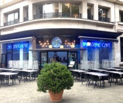 Location commerce Lille : une brasserie face au futur Apple Store de Lille le Blue Moon