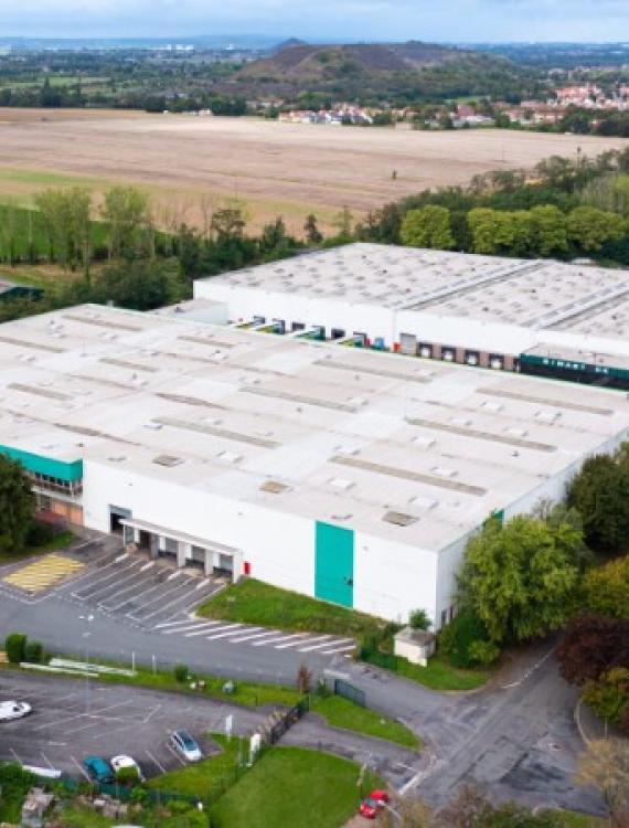 LOGISTIQUE A LOUER - 27 183 m² - HENIN BEAUMONT - Secteur Lille Carvin LOGISTIQUE A LOUER - 27 183 m² - HENIN BEAUMONT - Secteur Lille Carvin