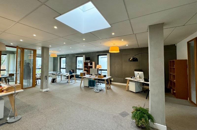 VENTE & LOCATION : Bureaux à Villeneuve d'Ascq