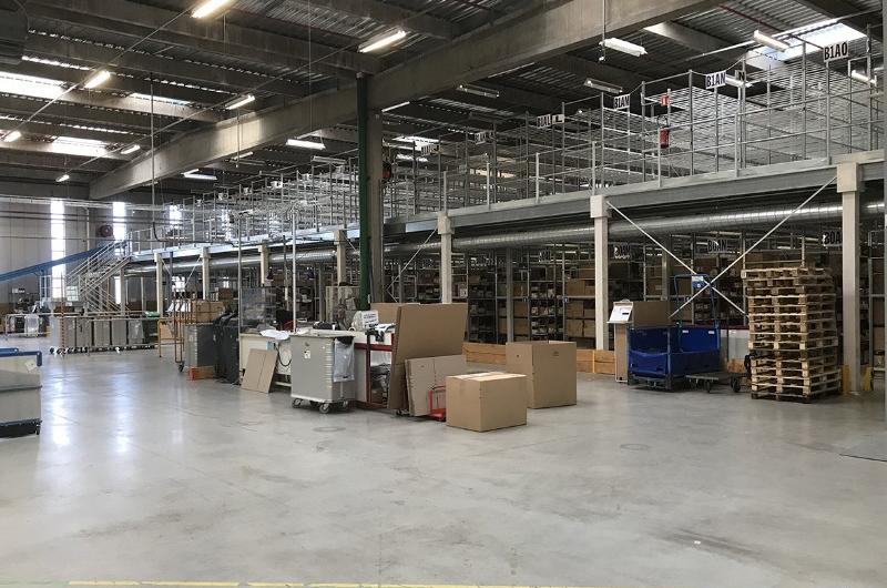 ENTREPOT LOGISTIQUE A LOUER  -  42 737 m²  - ROUBAIX EST
